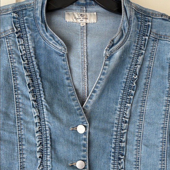 Jean jacket, Size Small - Picture 2 of 6